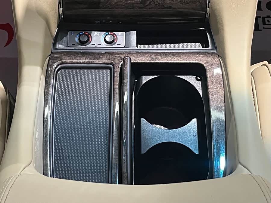 Toyota Vellfire 2023 #17 Toyota Vellfire 2023 immagine di auto #17