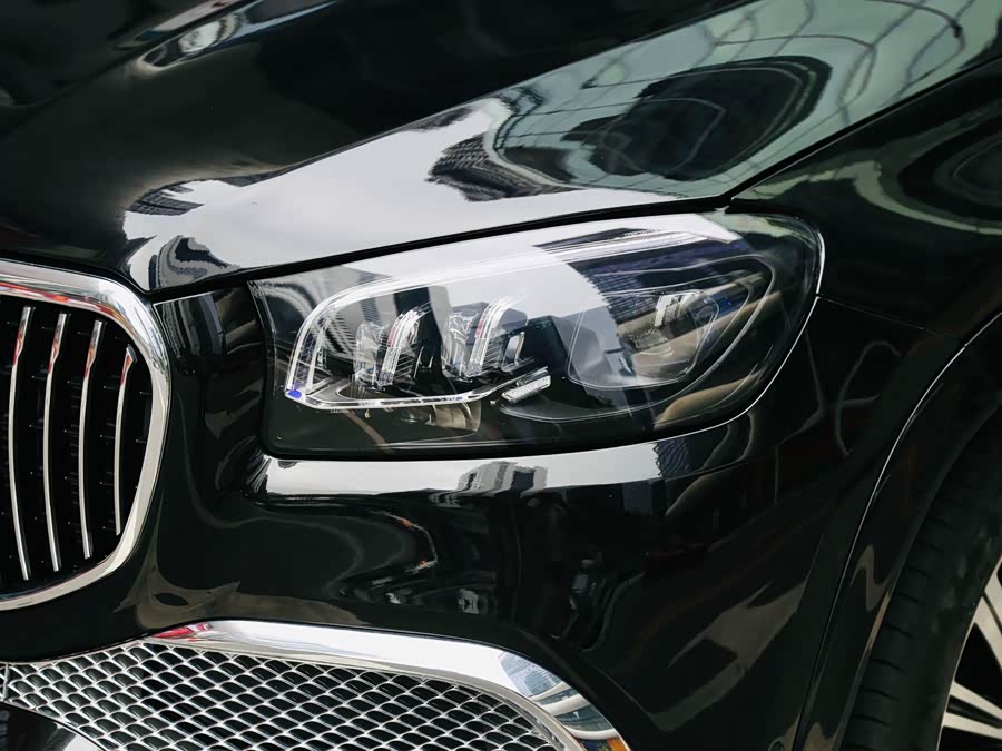 Mercedes-Benz Maybach GLS 2021 car image #17