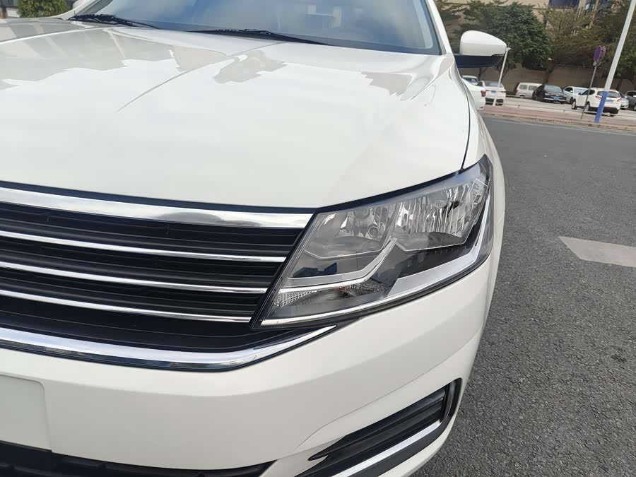 Volkswagen Lavida 2020 car image #17