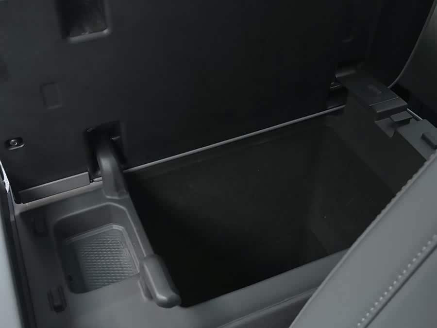 Zeekr 7X 2024 imagen de coche #17