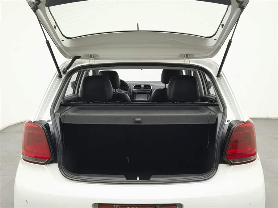 Volkswagen Polo 2013 immagine di auto #17