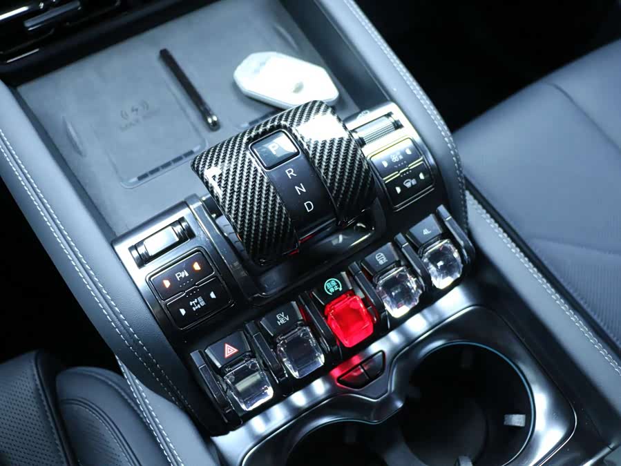 FangChengBao Leopard 5 2025 car image #17