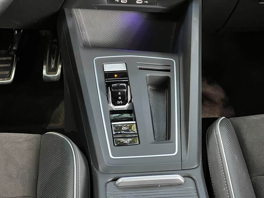Volkswagen Golf 2023 #17 Volkswagen Golf 2023 car image #17