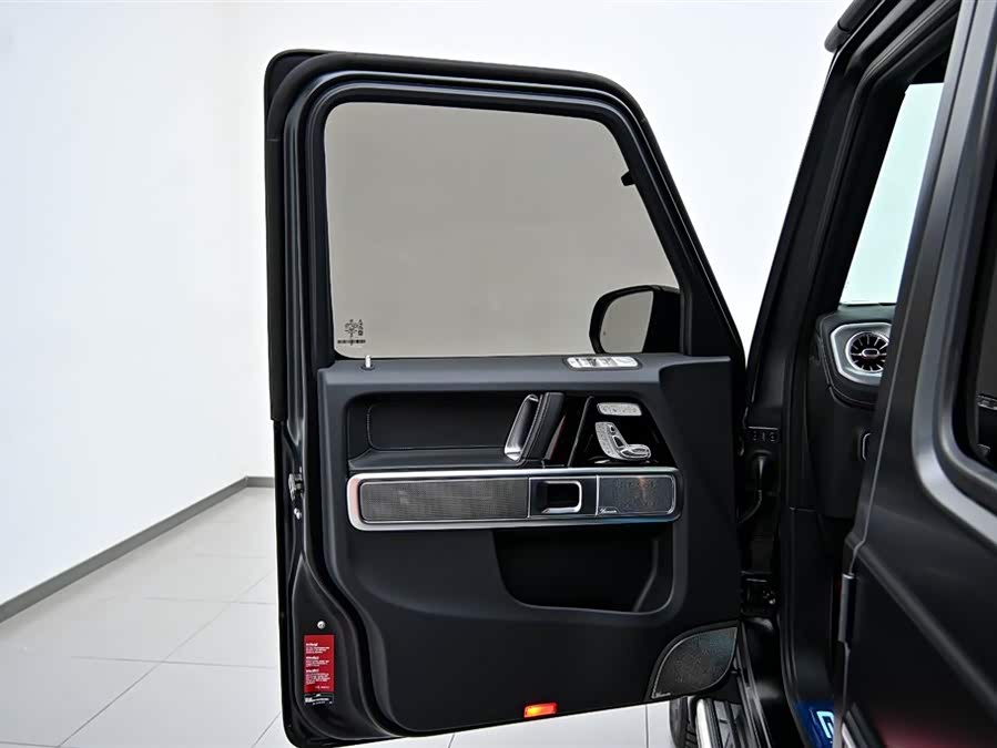 Mercedes-Benz G Class 2024 изображение автомобиля #17