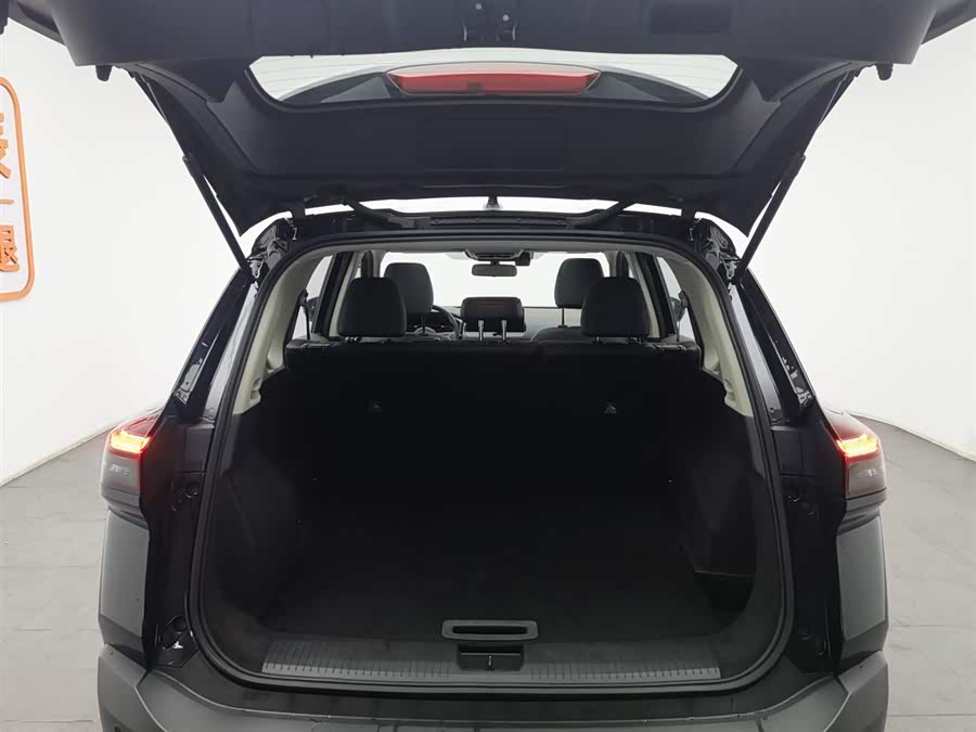 Nissan X-Trail 2024 imagem de carro #17