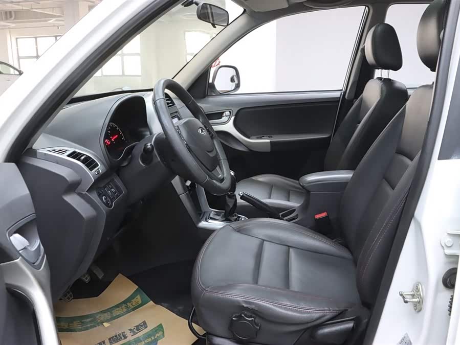 Chery Tiggo 3 2015 car image #17