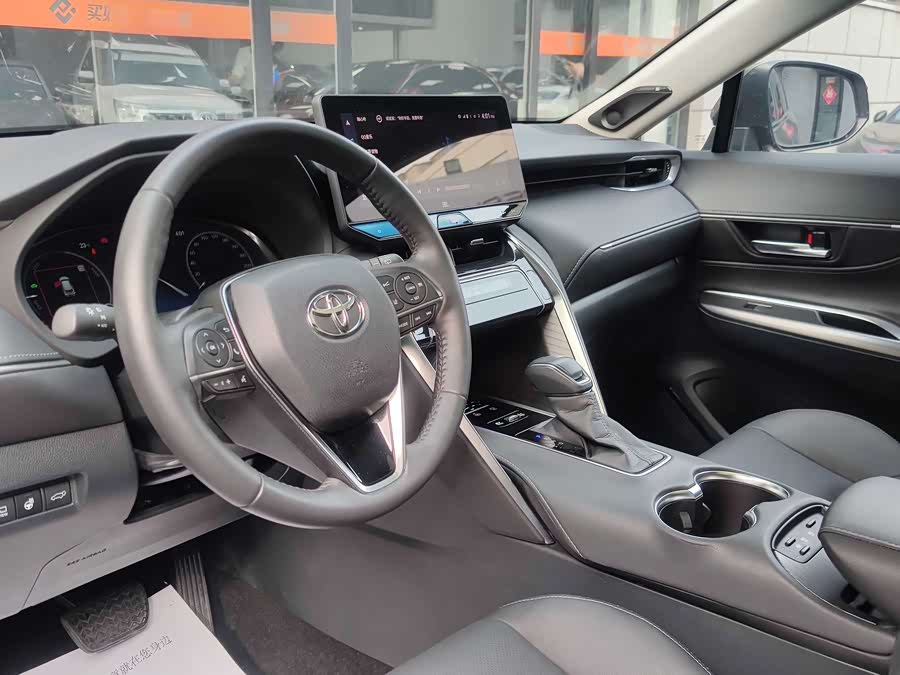 Toyota Harrier 2021 immagine di auto #17