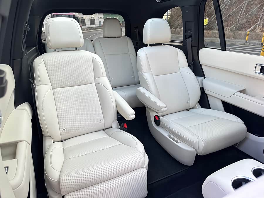 Li L9 2024 imagen de coche #17