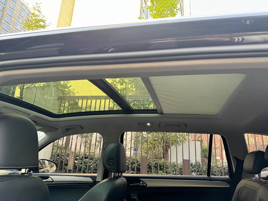 Volkswagen Tiguan L 2019 #17 Volkswagen Tiguan L 2019 car image #17