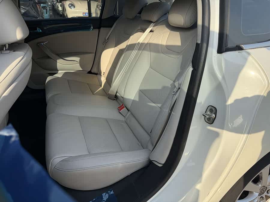 Citroen C5 2010 immagine di auto #17