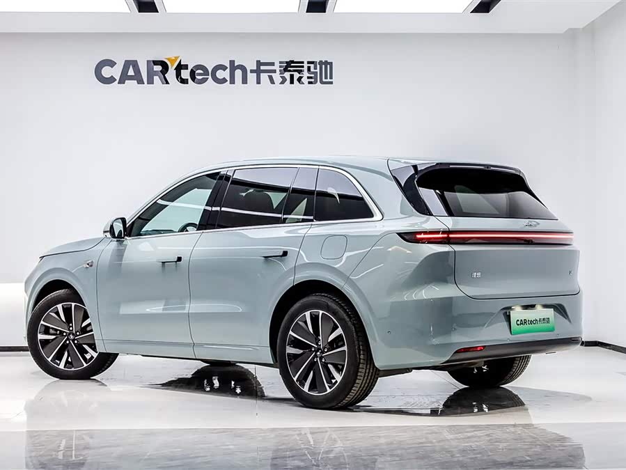 Li L6 2025 image de voiture #17