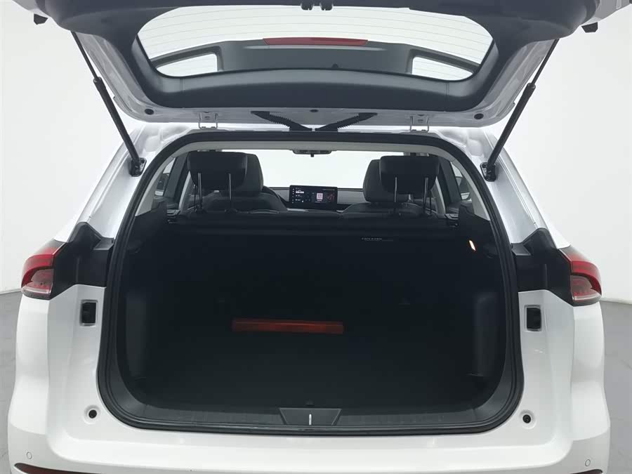 Haval H6 2023 car image #17