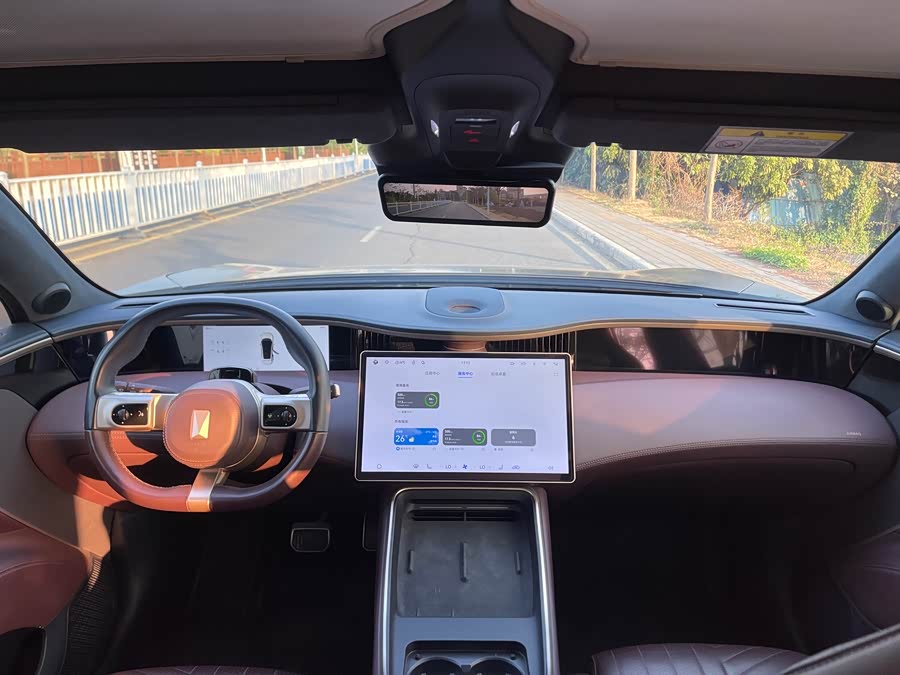 Avatr 11 2023 immagine di auto #17