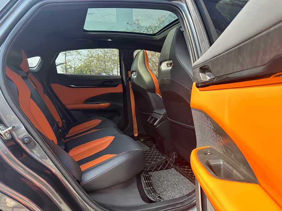 Changan UNI-V 2023 car image #17