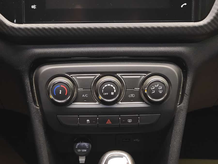 Chery Tiggo 3x 2018 car image #17