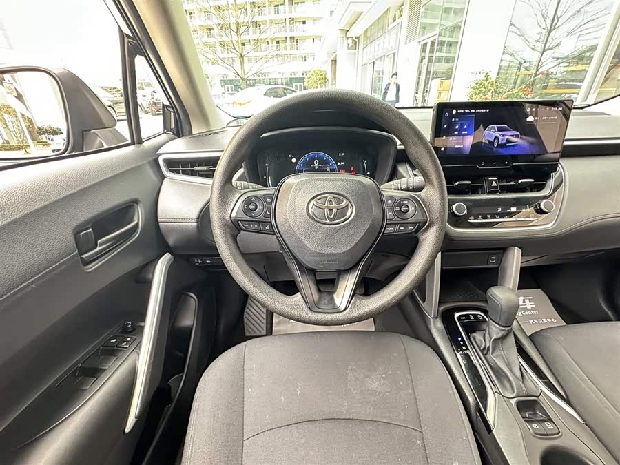 Toyota Corolla Cross 2024 #17 Toyota Corolla Cross 2024 car image #17