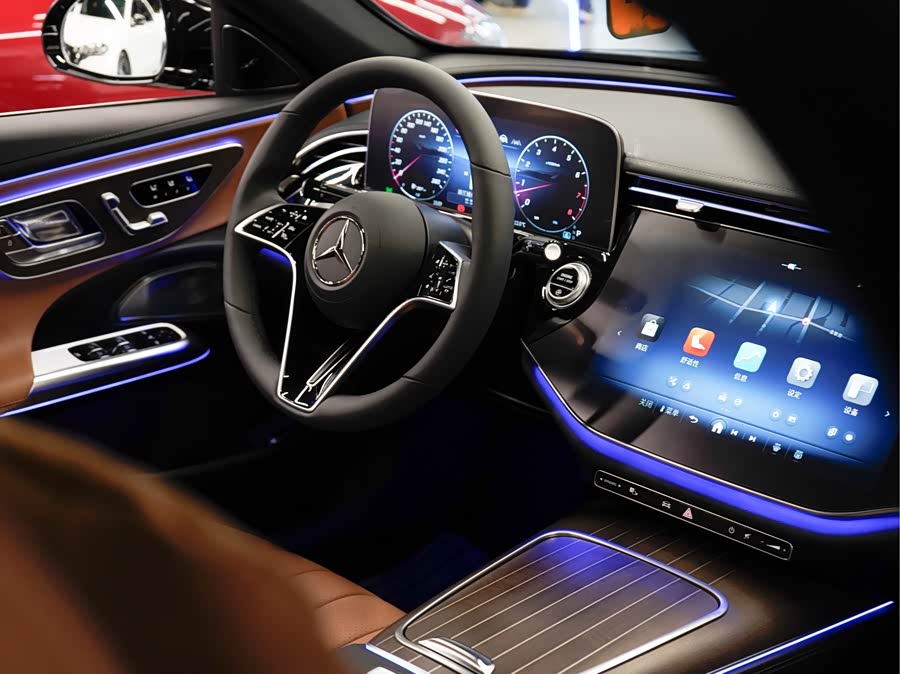 Mercedes-Benz E Class 2021 car image #17