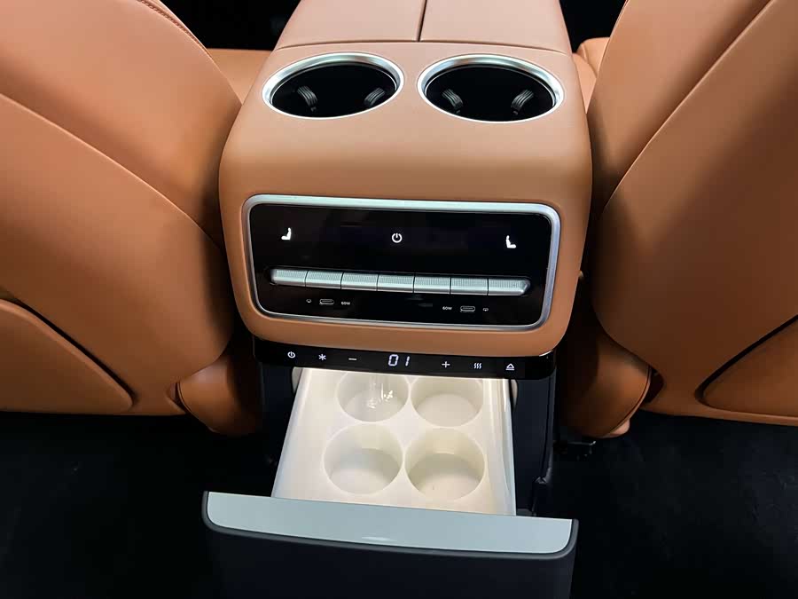 Li L9 2023 car image #17
