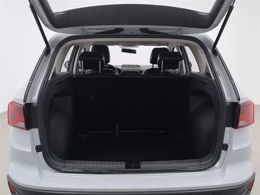 Jetta VS5 2019 car image #17