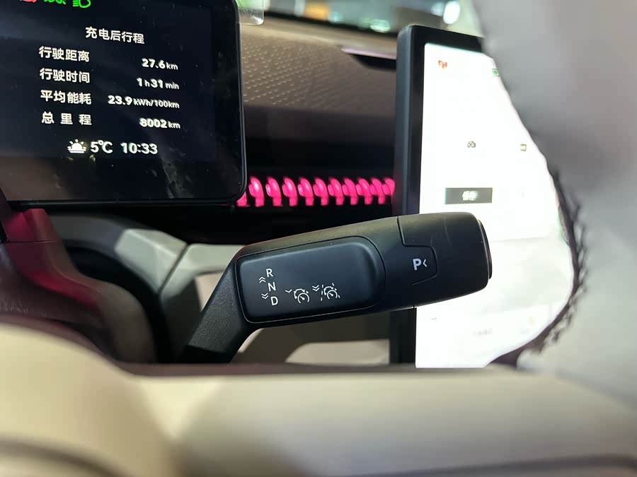 Zeekr 2024 car image #17