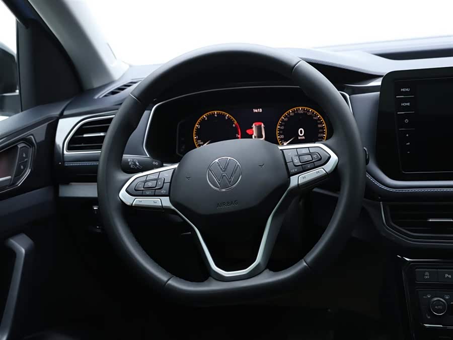 Volkswagen Tharu 2024 immagine di auto #17