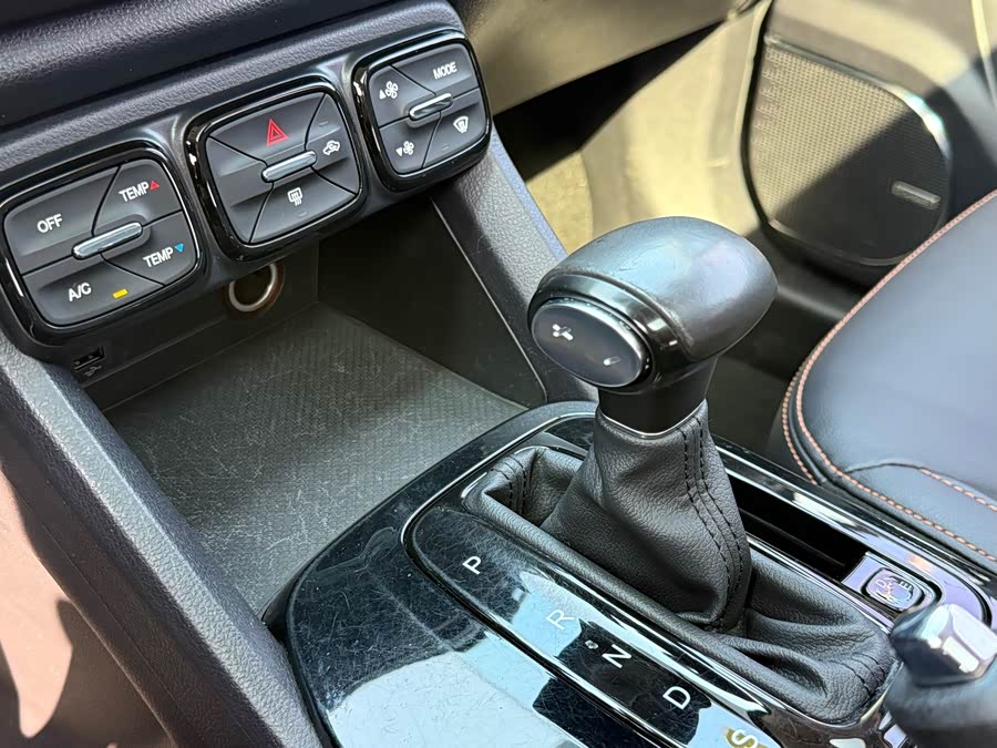 GAC Trumpchi GS3 2018 car image #17