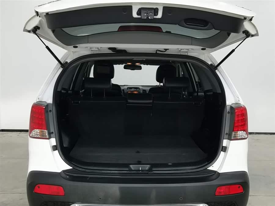 起亚 索兰托 2012 汽车图片 #17