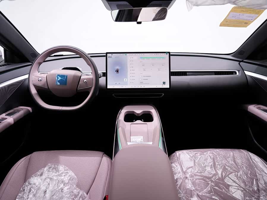 Xpeng MONA M03 2025 صورة سيارة #17