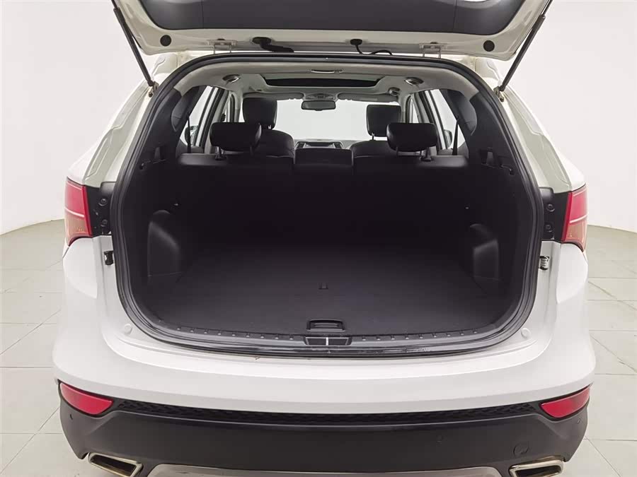 Hyundai Santa Fe 2014 car image #17