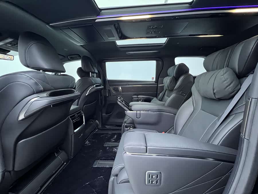 Toyota Vellfire 2025 #17 Toyota Vellfire 2025 immagine di auto #17