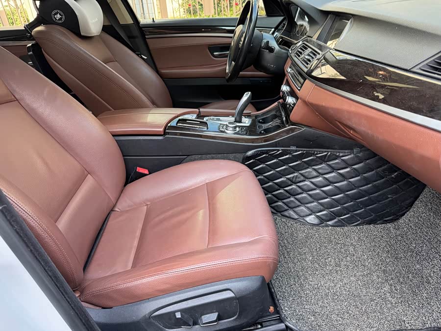 BMW 5 Series 2016 #17 BMW 5 Series 2016 car image #17