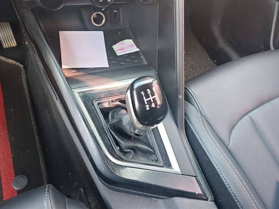 Changan CS15 2020 #17 Changan CS15 2020 immagine di auto #17