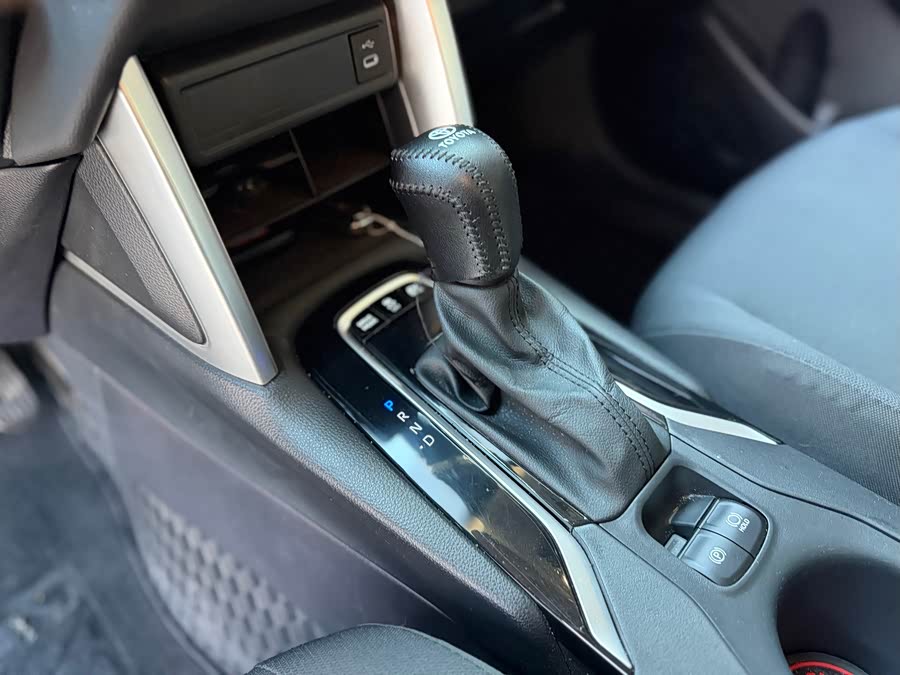 Toyota Corolla Cross 2024 car image #17
