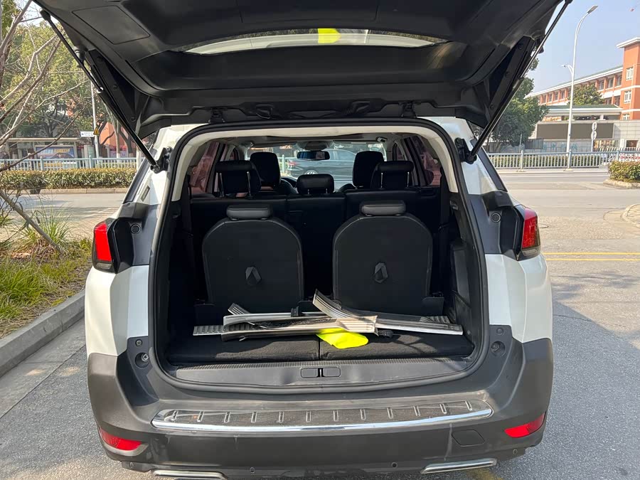 标致 标致5008 2018 汽车图片 #17