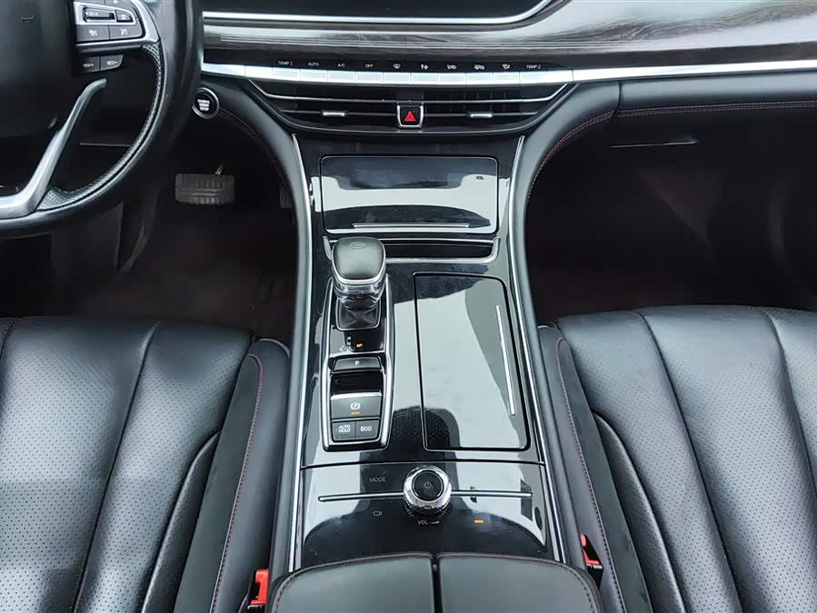 GAC Trumpchi GA8 2020 car image #17