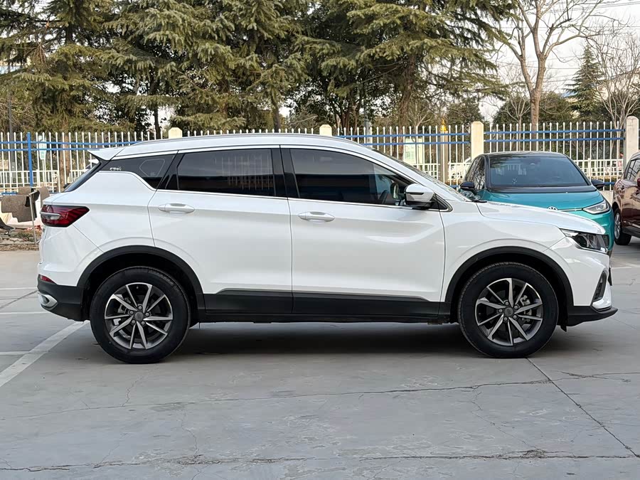 GEELY Coolray 2021 car image #17