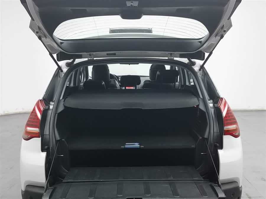 标致 标致3008 2014 汽车图片 #17