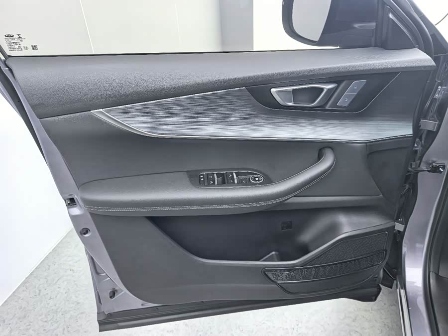 Chery Tiggo 7 Plus 2023 car image #17