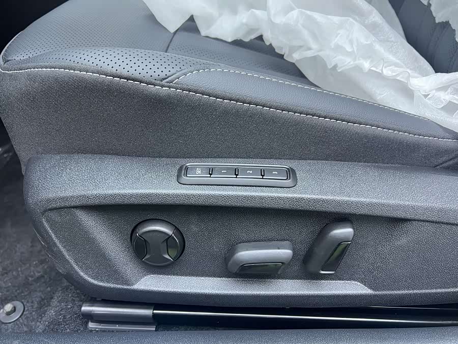 Volkswagen Passat car image #17