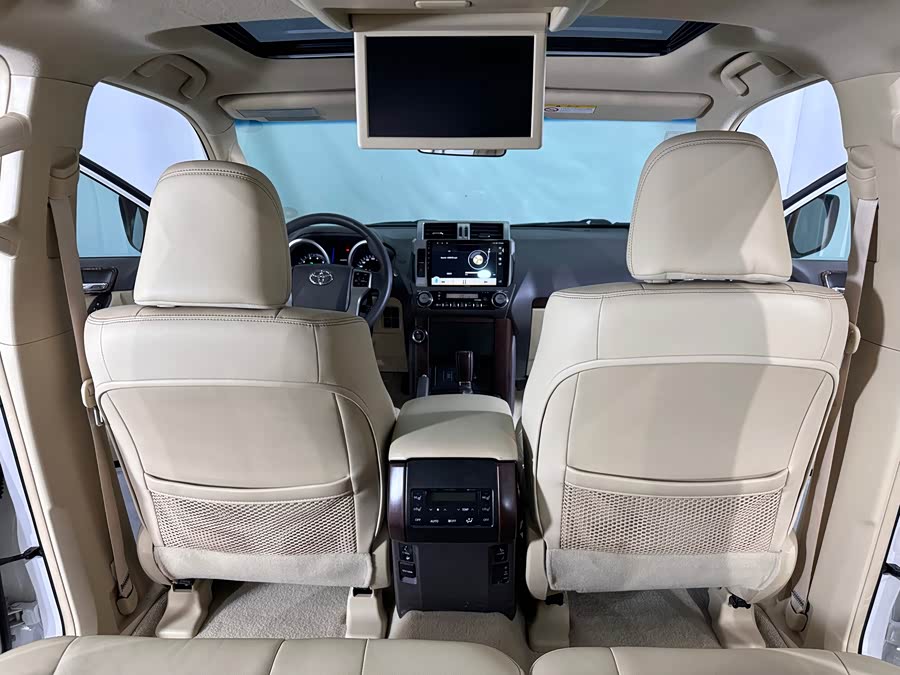 Toyota Land Cruiser Prado 2015 immagine di auto #17