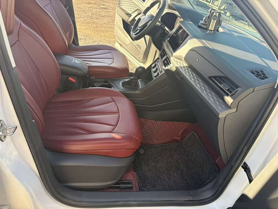 Volkswagen Tharu 2022 immagine di auto #17