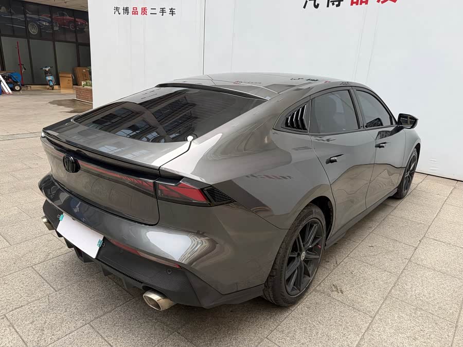 Changan UNI-V 2022 #17 Changan UNI-V 2022 immagine di auto #17