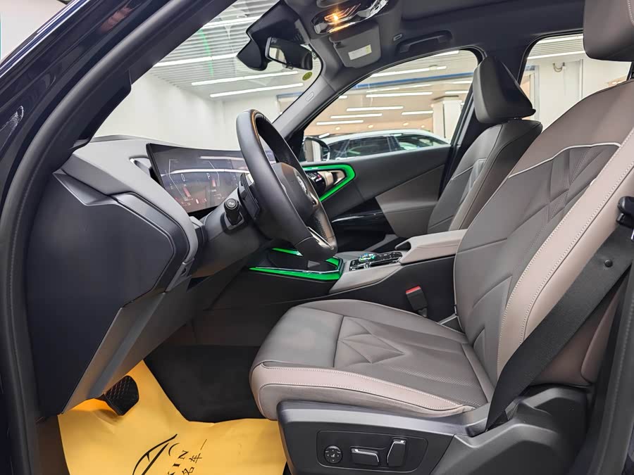 BMW X3 2025 car image #17