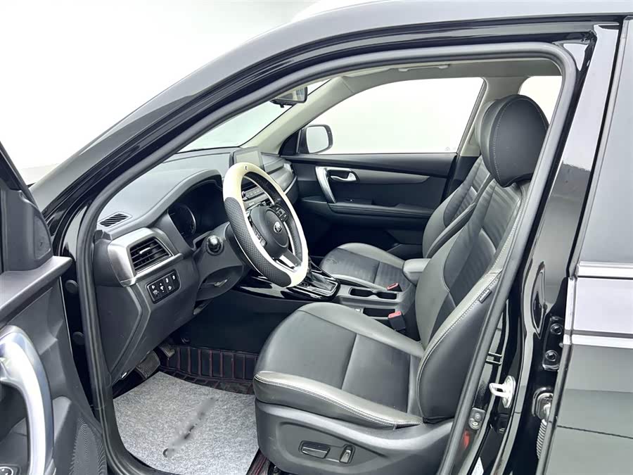 起亚 智跑 2020 汽车图片 #17