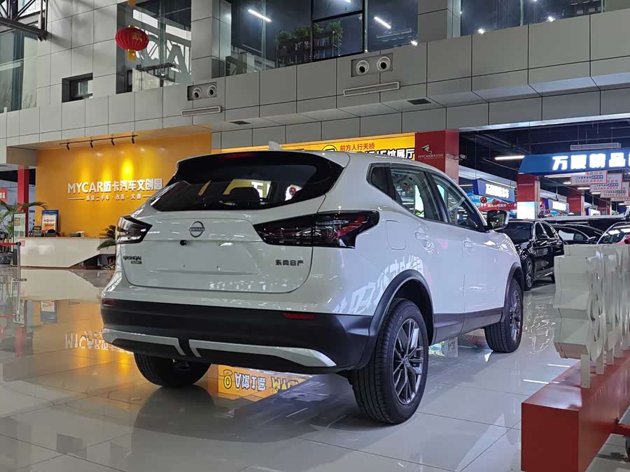 Nissan Qashqai 2025 car image #17