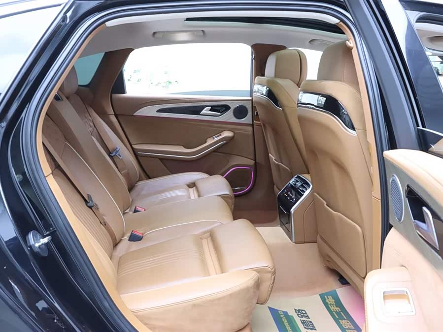 HongQi H9 2020 car image #17