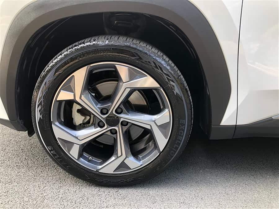 GEELY Boyue L 2024 car image #17