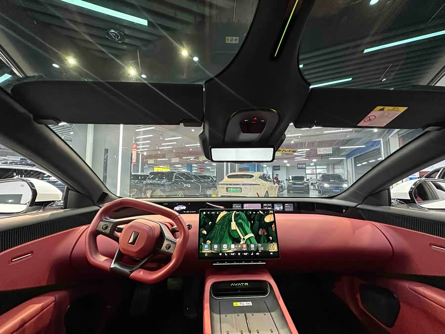 Avatr 12 2025 car image #17