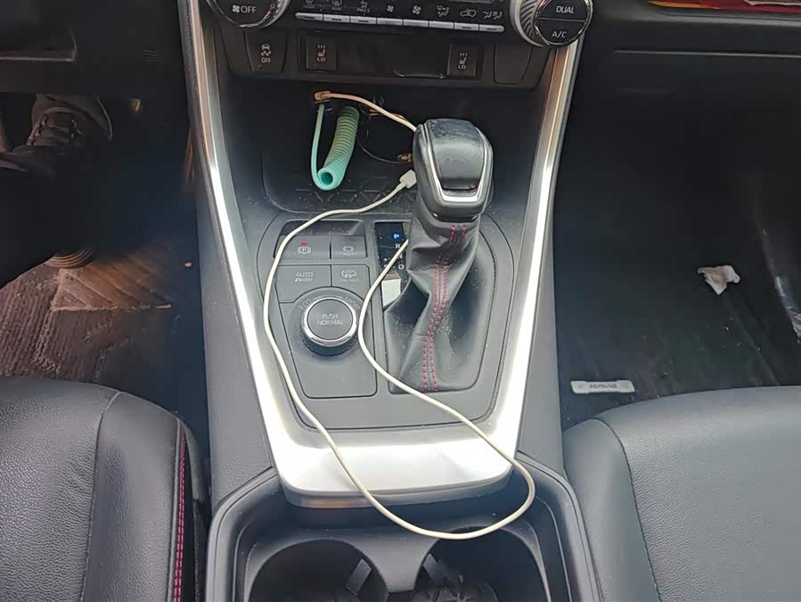 Toyota RAV4 Hybird E+ 2021 car image #17