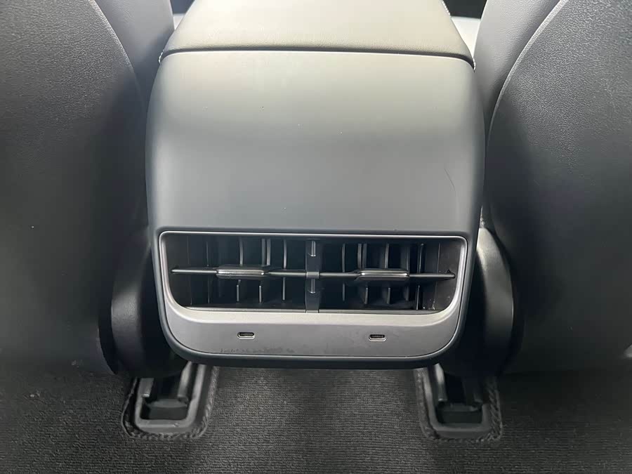 特斯拉 Model 3 2023 汽车图片 #17